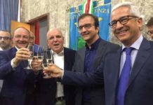 Metro Cosenza “Occhiuto prosegue con le chiacchiere ed è Caos in cittá”