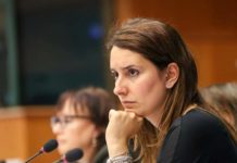 Flop M5s, Laura Ferrara attacca Luigi Di Maio, il capo politico messo in discussione
