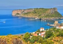 Gli ambientalisti “L’isola di Dino rischia di diventare una penisola accessibile a tutti”