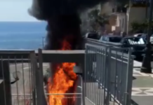 Diamante, divampa incendio nell’area porto -FOTO-