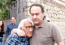 Mimmo Lucano, il papá sta morendo “Dategli la possibilitá di riabbracciarlo a casa”