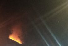 Paola, vasto incendio nella montagna