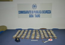 Viaggiavano con 50 chili di hashish in auto, arrestate due persone