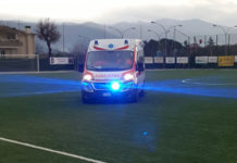 Tragedia a Cosenza, diciottenne muore durante partitella di calcetto