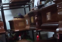 I loculi dei defunti “Stipati” a decine nella camera mortuaria
