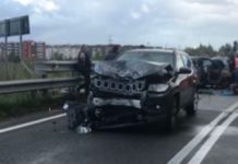 Incidente stradale sulla ss107, grave una donna