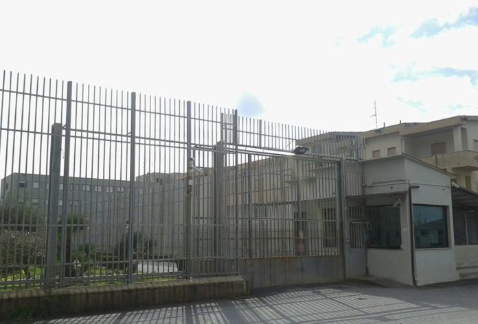 Carcere-di-Paola-696x473