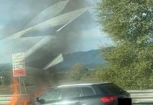 Incidente stradale a Luzzi, auto in fiamme in autostrada tra Rende e Montalto