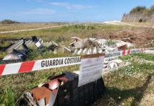 GUARDIA COSTIERA SEQUESTRA UNA DISCARICA ABUSIVA A POCHI PASSI DAL MARE