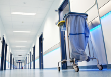 Sarà un Natale senza stipendio per i lavoratori delle Pulizie Asp