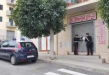 Inala solvente e perde i sensi, tragedia sfiorata nel cosentino