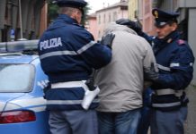 Rapina ai danni della figlia di un imprenditore, due arresti nel cosentino