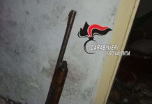 Droga, Armi e munizioni in un casolare del centro storico