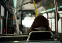 Aggredita perché omosessuale, insulti a ragazza cosentina