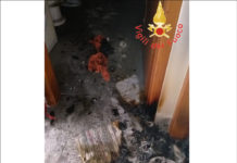 Casa in fiamme, ritrovato cadavere in cucina