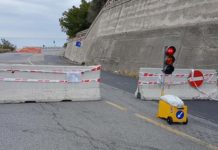 Amantea, in località Coreca crolla la vecchia ss18 (Foto)