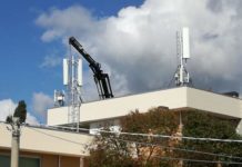 Diamante “Dismettere e smantellare antenne sul palazzo Crusco”