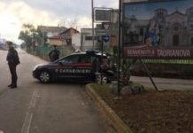 ESCE PER COMPRARE LA DROGA E LO SCRIVE SULL’AUTOCERTIFICAZIONE, ARRESTATO