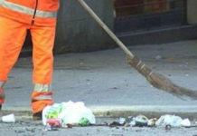 Amantea, spazzamento, al lavoro solo 4 operai su 12