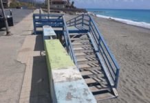 Fuscaldo, accesso alle spiagge, sistemate scalette e percorsi per disabili