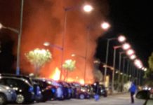 Cetraro, lido in fiamme nella notte -FOTO-