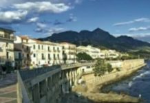 Diamante: Dal 1 Luglio, Bar e locali notturni aperti fino alle 03:00