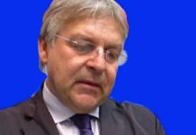 Amministrative: a Scalea ritorna Angelo Paravati (ma somiglia tanto a Mario Russo)