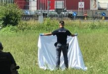 Donna Calabrese si da fuoco a Crema, i passanti la filmavano