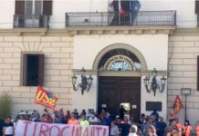 Protestano i Tirocinanti “Vogliamo condizioni dignitose, noi abbandonati”