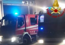 Notte di fuoco a Lamezia, in fiamme azienda trattamento rifiuti