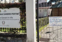 Diamante, “Cancelli chiusi”, la replica “𝗡𝗼𝗻 𝘀𝗶 𝗽𝘂ò 𝘂𝘀𝗮𝗿𝗲 𝗹𝗮 𝗦𝗵𝗼𝗮 𝗽𝗲𝗿 𝗹𝗮 𝗹𝗼𝘁𝘁𝗮 𝗽𝗼𝗹𝗶𝘁𝗶𝗰𝗮”