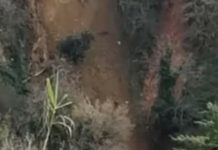 Paola, frana in località Pilusella -FOTO-