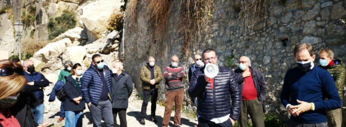 inCollage_20210219_194716886