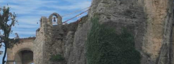 inCollage_20210407_215116574