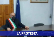 Verbicaro, il sindaco Occupa l’aula consiliare “Recovery beffa per il sud”