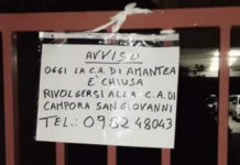 Amantea, la guardia medica chiusa con un cartello scritto a penna