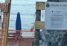 Arcomagno, spiaggia Marinella ingesso sud: Solito copione
