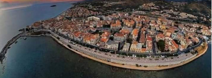 inCollage_20210725_195433560