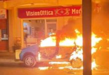 Auto in fiamme sul Tirreno Cosentino -Foto-