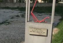 Paola, nonostante le promesse del sindaco, rimossa la statua antimafia di Luigi Gravina