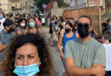 Scuola Fuscaldo, protesta a Scarcelli