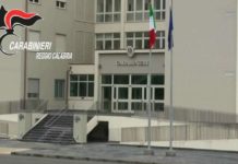 Utilizzo indebito di carte di credito, furto e circonvenzione di incapaci: 3 arresti