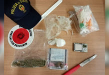 In possesso di Marijuana, Hashish e bilancino: Arrestato
