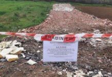 Sorpreso a bruciare rifiuti speciali in un terreno, denunciato imprenditore Cosentino