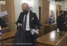 Paola. Manca (Ancora) il numero legale: Consiglio comunale sospeso. Perrotta si dimette?