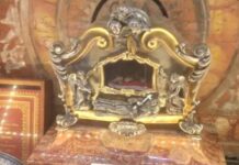 Cosenza, in Cattedrale la Reliquia del Mantello di San Francesco di Paola