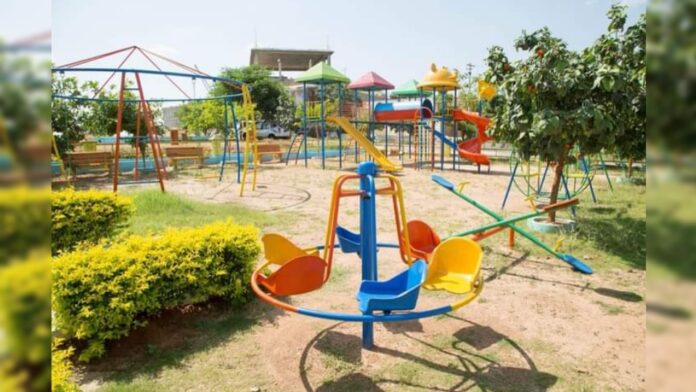 InCollage_20220501_134455765