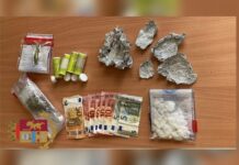 Pronto a cedere sostanze cocaina e Marijuana:::Arrestato