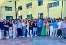 Amantea:::Sindaco e vice Sindaco tra gli studenti in occasione dell’avvio dell’anno scolastico