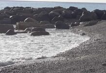 Cetraro:::Lavori Manutenzione straordinaria delle opere di difesa a mare. Interviene il sindaco